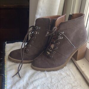 Brown Heeled Suede Ankle Boots